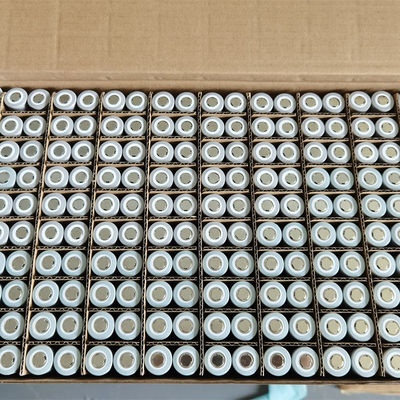 UN38.3 प्रमाणित 3.7 V 2400mah 18650 रिचार्जेबल बैटरी फ्लैट टॉप 0.05kg . के साथ